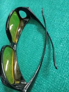 Retro Green Lens Sunglasses