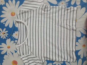 Striped Ribbed Cropped Top
