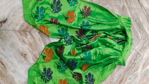 Green Floral Print Pants