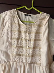 Elegant Cream Embroidered Kurta