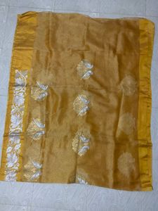 gold tissue saree