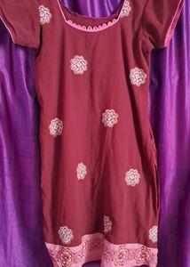 kurti with double color Dupatta