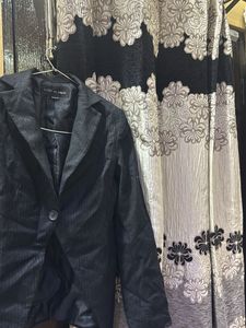 Chic Pinstripe Blazer