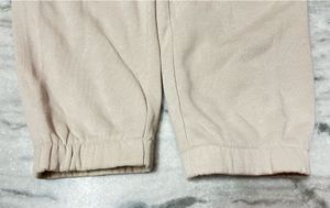 H&amp;M Beige Joggers