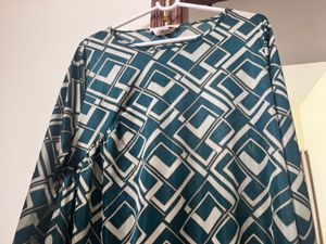 Chic Geometric Print Tunic Top