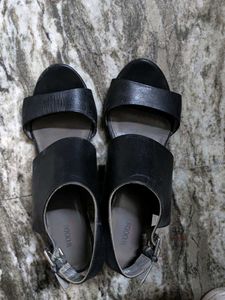 Chic Black Strappy Wedge Sandals
