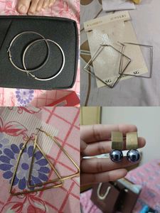 Set of 4 pairs statement earrings