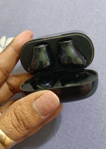 Boat Earphone