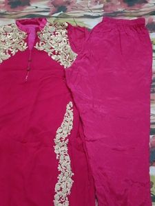 Beautiful Pink Kurta Set with Gold gotapatti work