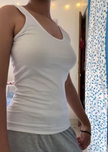 BASIC WHITE TANK