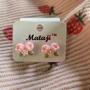 Cute Pink and white Floral Stud Earrings