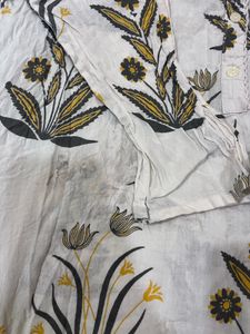 White Floral Print Kurta