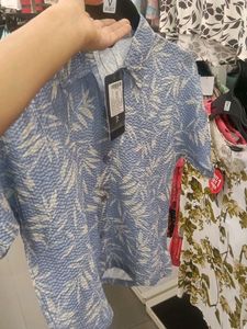 Chic Textured Leaf Print Shirt