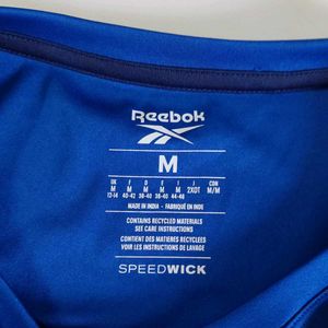 FREE SHIPPING Reebok Active T-Shirt - Medium