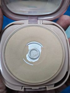 Swiss Beauty Compact Powder