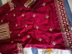 Embroidered maroon Kurta Set