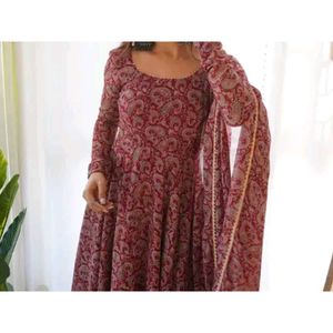 Beautiful Paisley Print Gown with dupatta