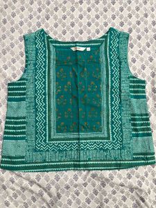 Emerald Green Ethnic Printed Sleeveless Kurti