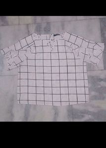 Top With Stylish Sleeves