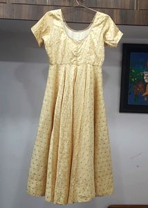 Pattu Silk Kurti With Banarasi Dupatta