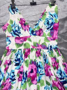 Floral V-Neck Sleeveless Mini Dress