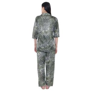 I wholesale and retail store