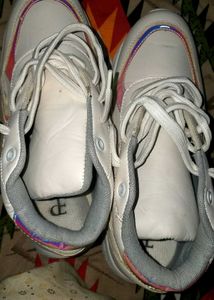 Cream Chunky Sneakers with Iridescent Accents