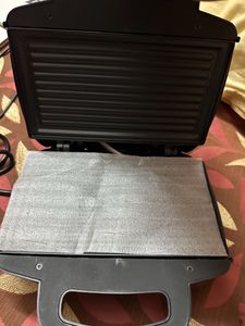 Cond. 1- Prestige Toaster Unused But Body Damage