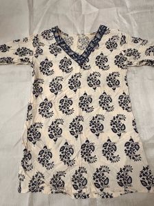 Cream & Blue Floral Print Kurta
