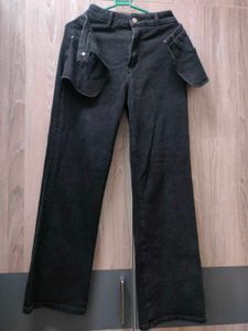 🧁Black Denim Jeans with Unique Overlay💅🏻
