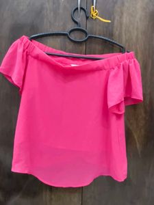 Chic Off-Shoulder Ruffle Top