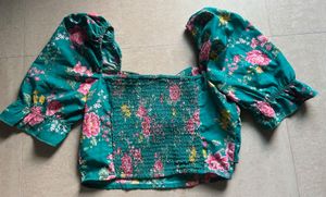 Green Floral Puff Sleeve Crop Top | Front Knot