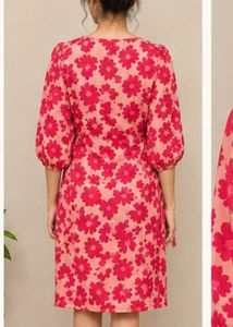 Chic Floral Wrap Dress