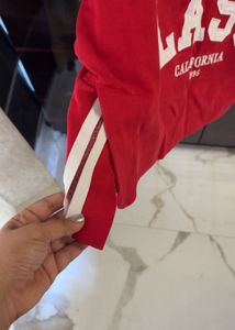 Red "LA95 California" Graphic Tee