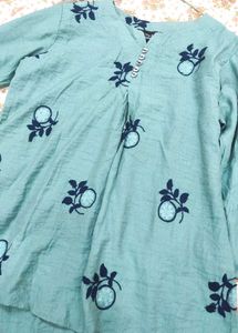 Elegant Teal top with Floral Print