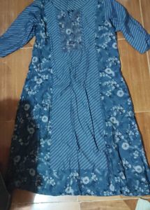 Stylish Blue Floral Kurta