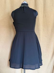 Chic Embellished Neckline Black Dress