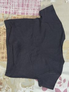 Cute Ruched V-Neck Tee