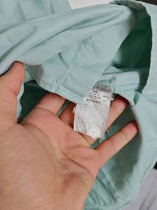 Men's Mint Green Button-Up Shirt