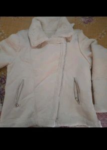 Chic Cream Winter Jacket with Soft Fur Lining