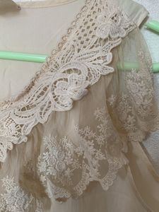 Cream Lace Trim Sleeveless Blouse