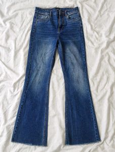 RIO Lightly Washed Bootcut Jeans