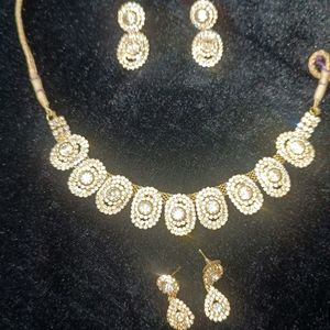 Necklace Set