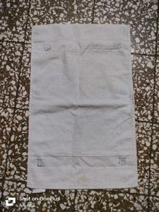 2 White Napkins
