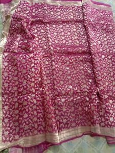 Elegant rani Pink Banarasi Silk Saree