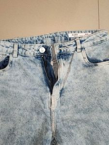 Light Wash Denim Jeans