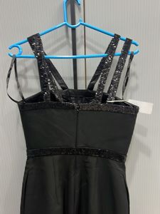 Elegant Black Jumpsuit 🆕 With Tag 🏷️