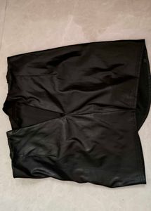 PU Leather skirt