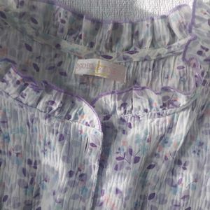 Cute Floral Print Smocked top