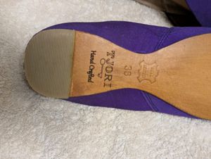 Handcrafted Purple Juttis Size 5